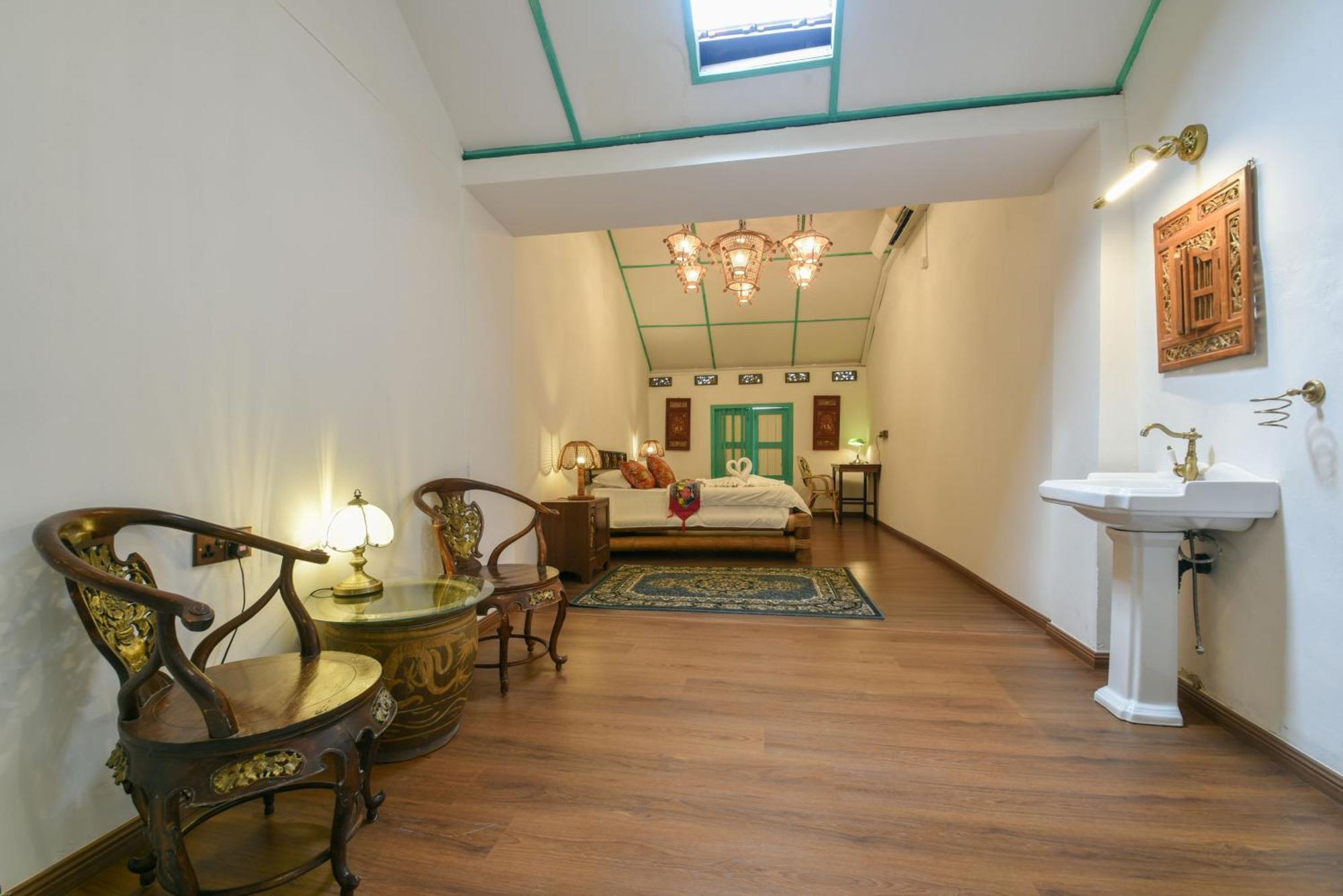 Homestay Ohana House Hq *